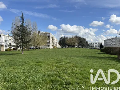 Apartment in Saint-Michel-sur-Orge (91240)