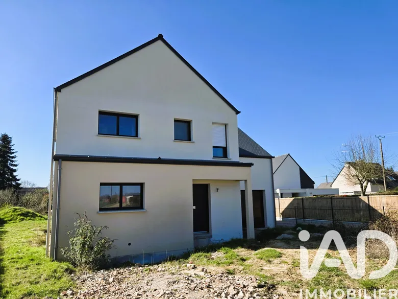 Maison 6 pièces 141 m² · à Baulon · 141 m² · 349 000 €