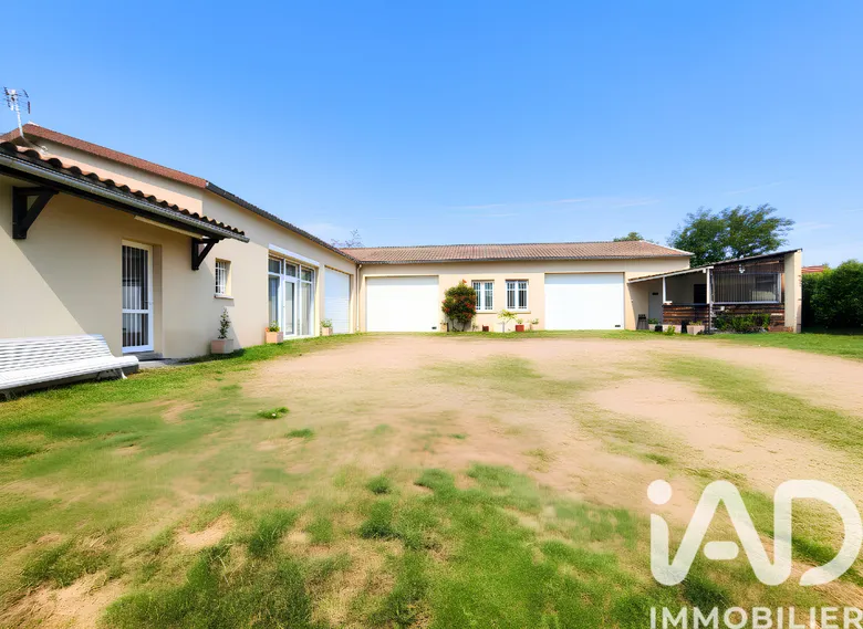 Maison 4 pièces 103 m² · à Saint-Pierre-Laval · 103 m² · 319 000 €