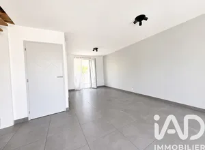 Apartment in Cesson (77240)