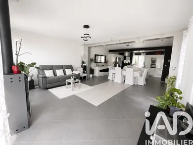 House in Rozay-en-Brie (77540)