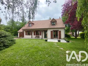 Maison à Courcelles-la-Forêt (72270)