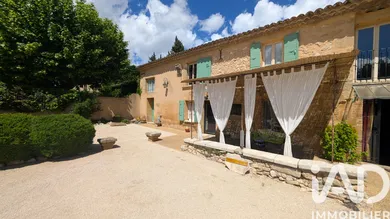 Mas in L'Isle-sur-la-Sorgue (84800)