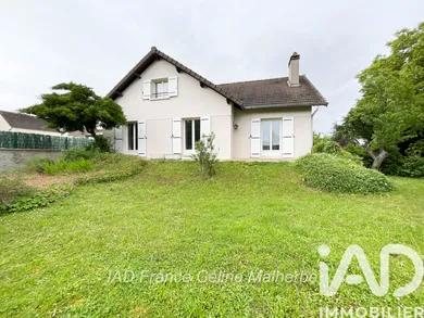 Maison à Vernouillet (78540)