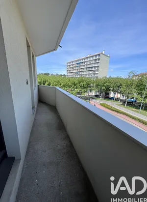 Appartement à Saint-Étienne (42000)