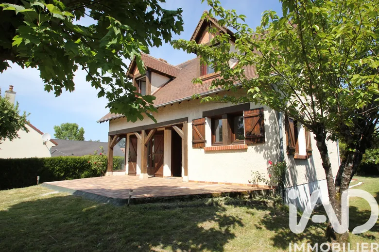 Maison 5 pièces 88 m² · à Ormes · 87,6 m² · 246 000 €