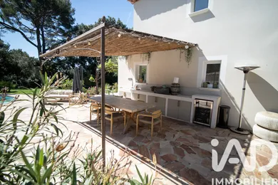 Maison à Sanary-sur-Mer (83110)