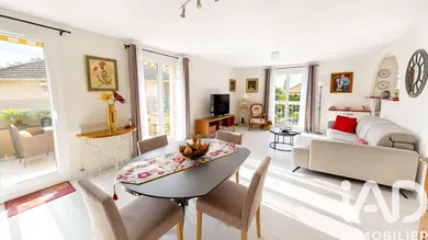 Apartment in Pau (64000)