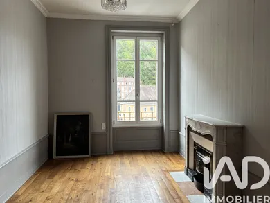 Apartment in Saint-Claude (39200)