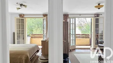 Apartment in Sanary-sur-Mer (83110)