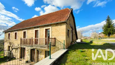 Appartement à Saint-Félix-de-Lunel (12320)