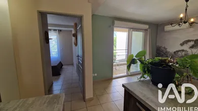 Apartment in Valensole (04210)