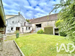 Maison de village à Villemanoche (89140)