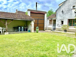 Village house in Villemanoche (89140)