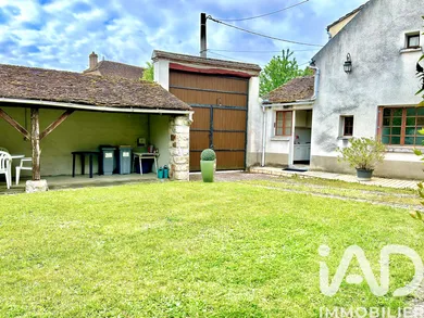Village house in Villemanoche (89140)