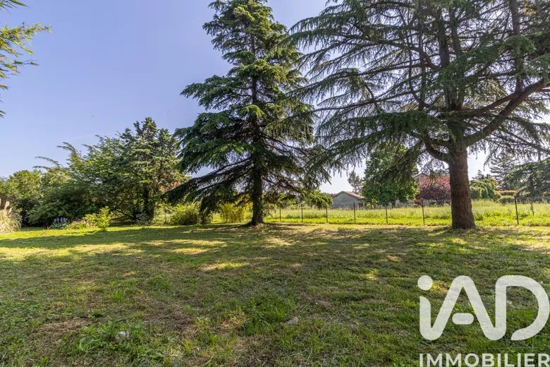 Terrain à bâtir à Toulouse (31100) · 228 000 €