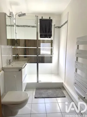 Apartment in Reims (51100)