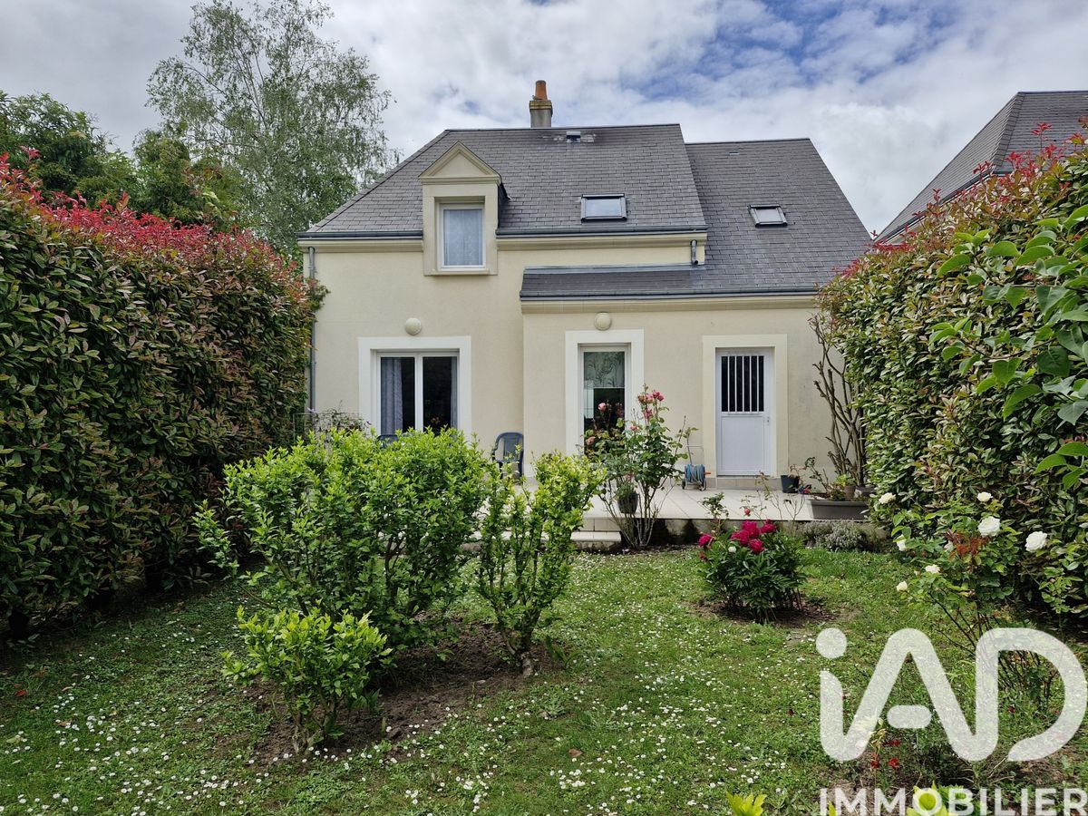 maison à Neuville-aux-Bois