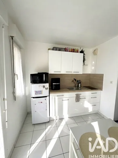 Apartment in Reims (51100)