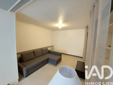 Immeuble à Guînes (62340)