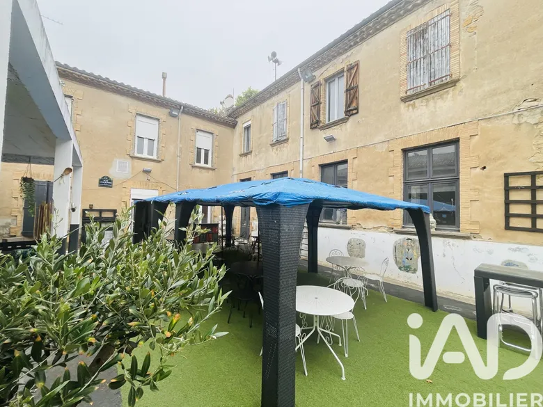Immeuble 550 m² · à Saint-Laurent-de-la-Cabrerisse · 550 m² · 420 000 €