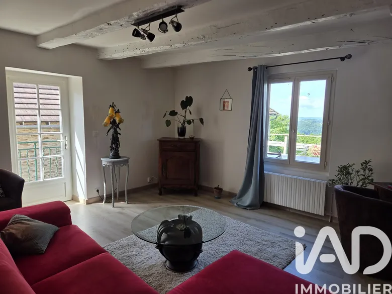Maison 4 pièces 74 m² · à Altillac · 74 m² · 148 000 €