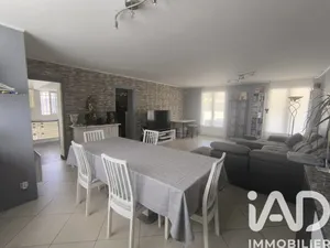 Maison à Saint-Médard-en-Jalles (33160)
