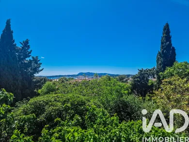 Maison à Toulon (83000)