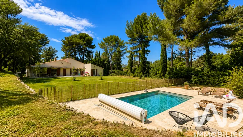 Maison 6 pièces 203 m² · à Marseille · 203 m² · 1 650 000 €