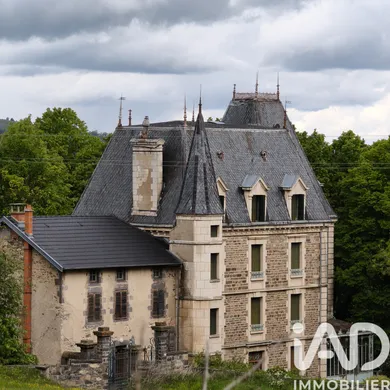 Château à Ardes (63420)