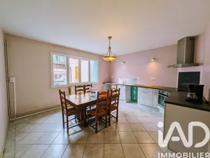 Townhouse in Tournay (65190)