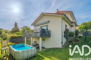 House in Saint-Cassien (38500)