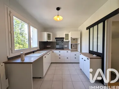 Duplex à Saint-Thibault-des-Vignes (77400)