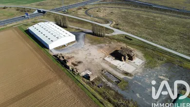 Commercial walls in Gondreville (45490)