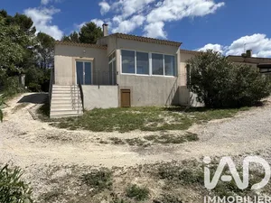 Maison à Saint-Hilaire-d'Ozilhan (30210)