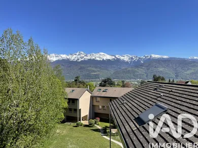 Appartement à Meylan (38240)