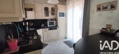 Maison traditionnelle à Clermont-Créans (72200)