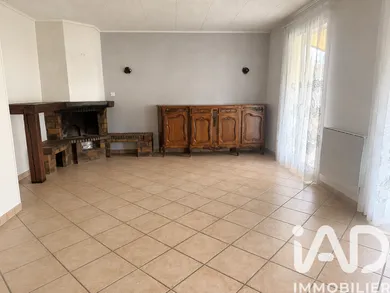 Appartement à Pierrevert (04860)