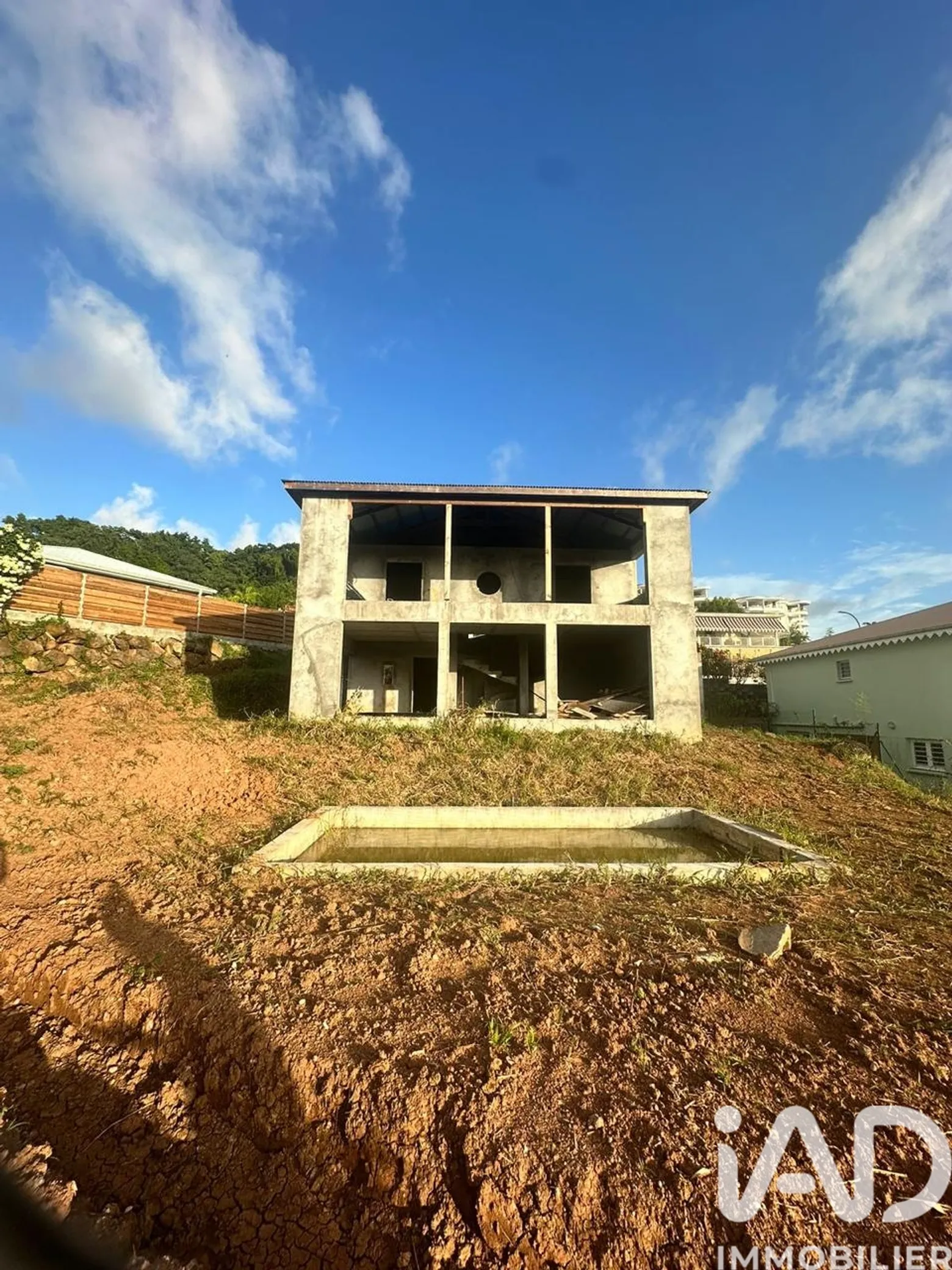 Vente maison à DUCOS (97224) : maison 4 pièces 220 m² - 2029022 — 2