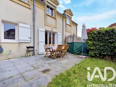 Duplex in Fosses (95470)