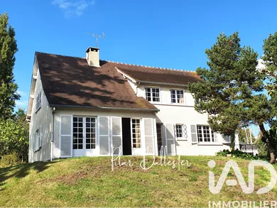 Maison traditionnelle à Quincy-Voisins (77860)