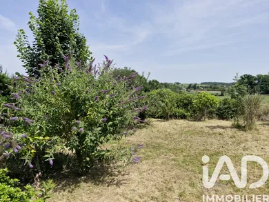 Maison de campagne à SAINTE RADEGONDE (33350)
