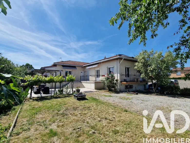 Maison 6 pièces 150 m² · à La Tour-du-Crieu · 150 m² · 329 000 €
