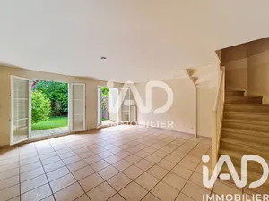 Townhouse in Melun (77000)