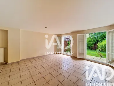 Townhouse in Melun (77000)