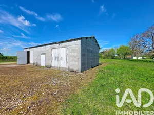 Commercial walls in Bonny-sur-Loire (45420)