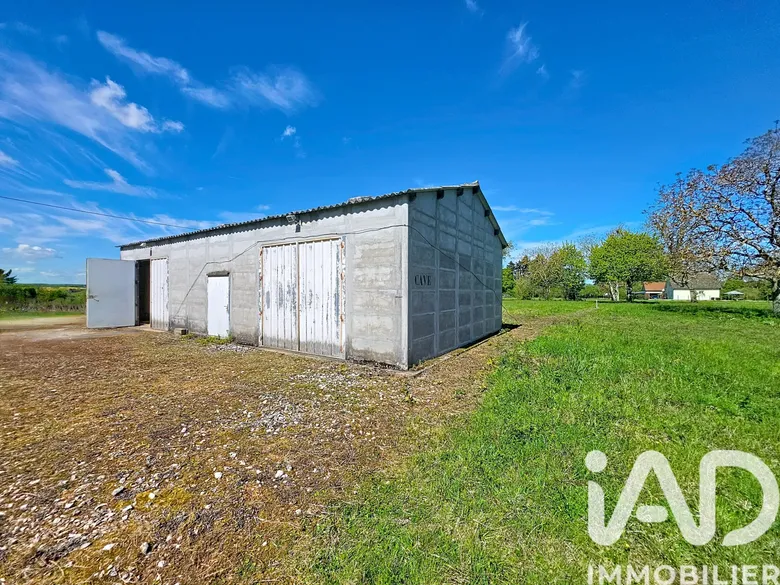 Murs commerciaux à Bonny-sur-Loire (45420) · 110 m² · 149 000 €