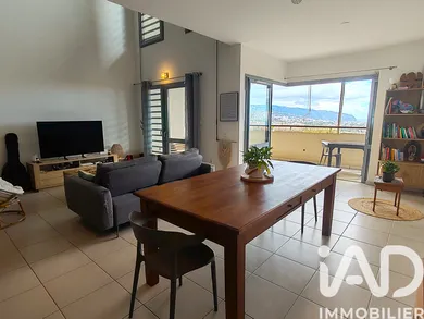 Appartement à Sainte-Marie (97438)