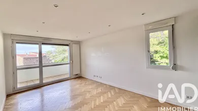 Apartment in Saint-Étienne (42000)