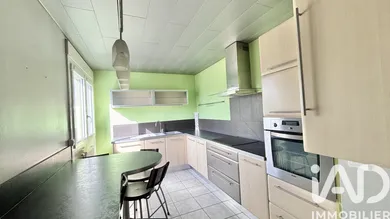 Apartment in Saint-Étienne (42000)